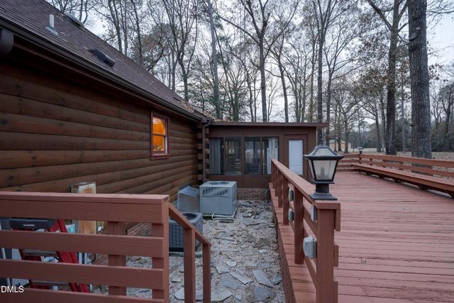 400 Airplane Lane, Turkey, NC 28393