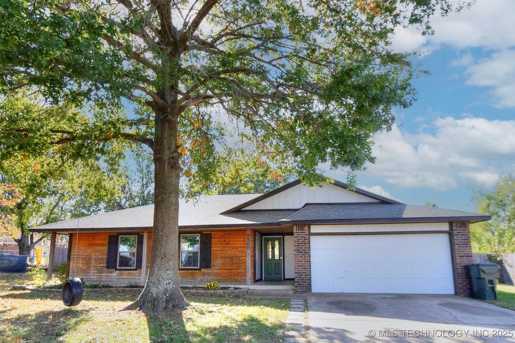 9900 N 108th East Place, Owasso, OK 74055