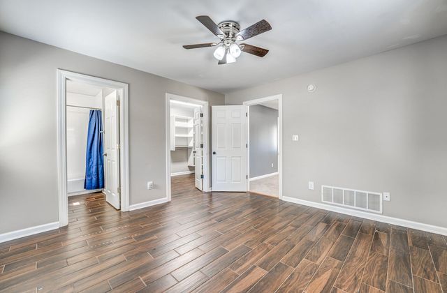 5960 ARLINGTON OAK CV, Arlington, TN 38002