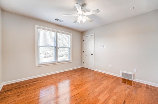 5960 ARLINGTON OAK CV, Arlington, TN 38002