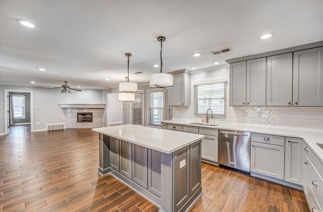 5960 ARLINGTON OAK CV, Arlington, TN 38002