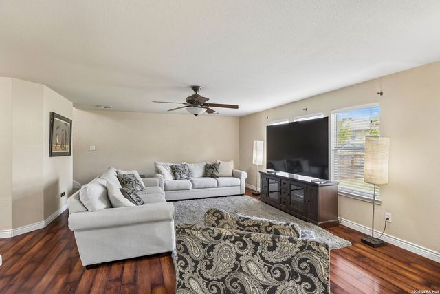 328 Wagon Wheel Way, Cibolo, TX 78108