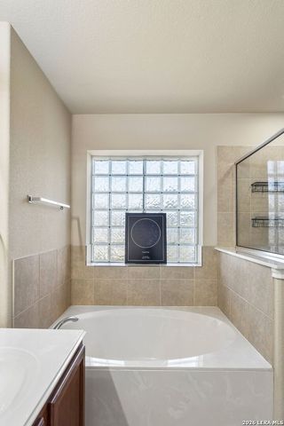 328 Wagon Wheel Way, Cibolo, TX 78108