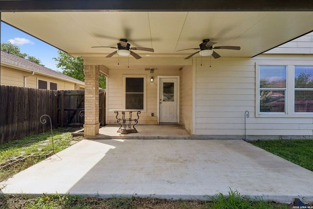328 Wagon Wheel Way, Cibolo, TX 78108