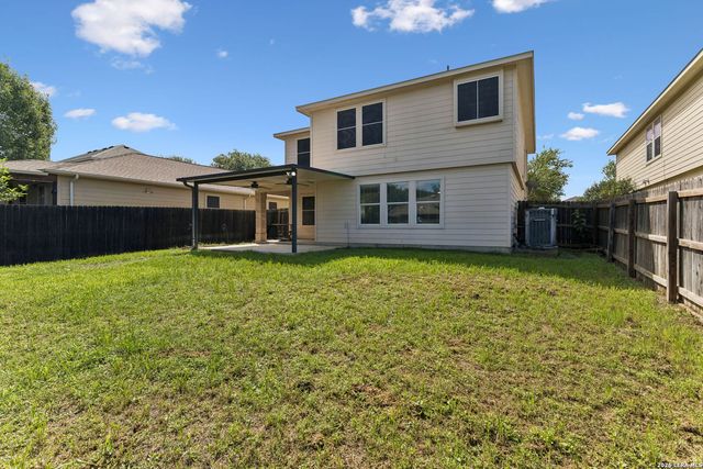 328 Wagon Wheel Way, Cibolo, TX 78108