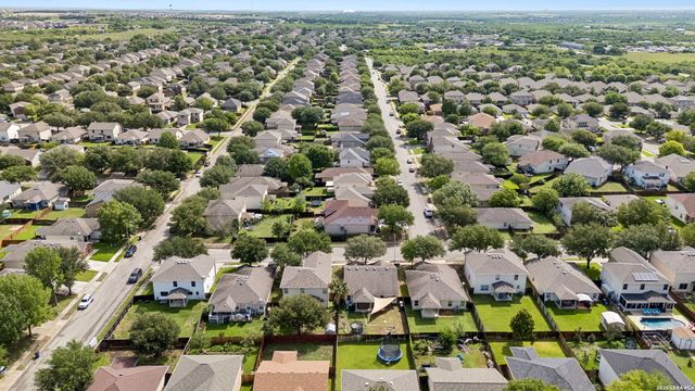 328 Wagon Wheel Way, Cibolo, TX 78108