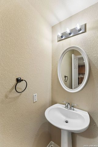 328 Wagon Wheel Way, Cibolo, TX 78108