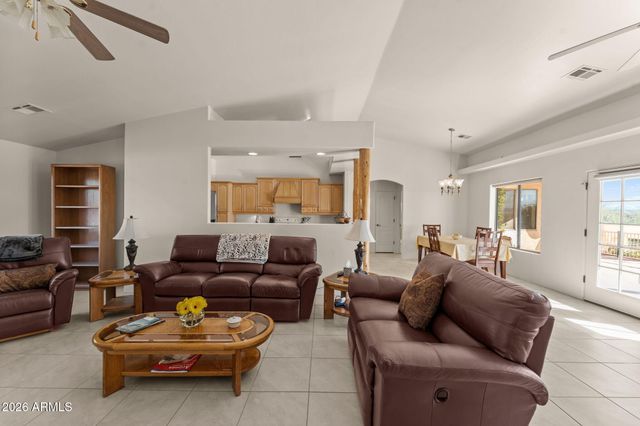 35675 S CALICO Circle, Wickenburg, AZ 85390