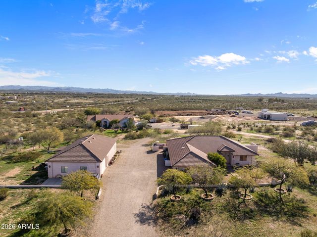 35675 S CALICO Circle, Wickenburg, AZ 85390