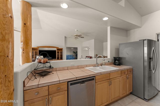 35675 S CALICO Circle, Wickenburg, AZ 85390