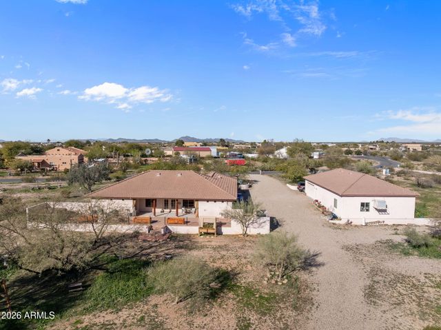 35675 S CALICO Circle, Wickenburg, AZ 85390
