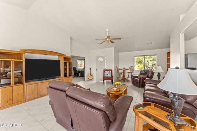 35675 S CALICO Circle, Wickenburg, AZ 85390