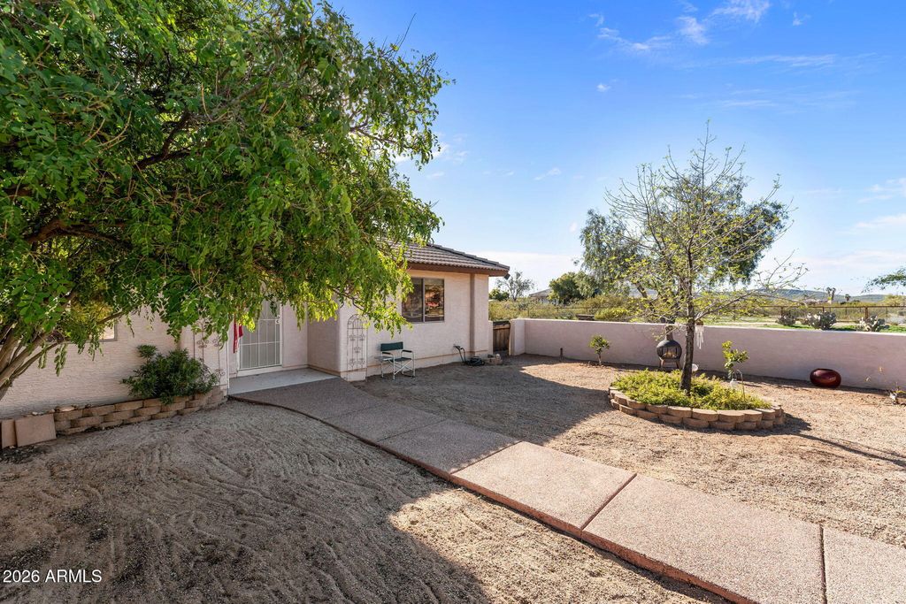 35675 S CALICO Circle, Wickenburg, AZ 85390 — photo 4
