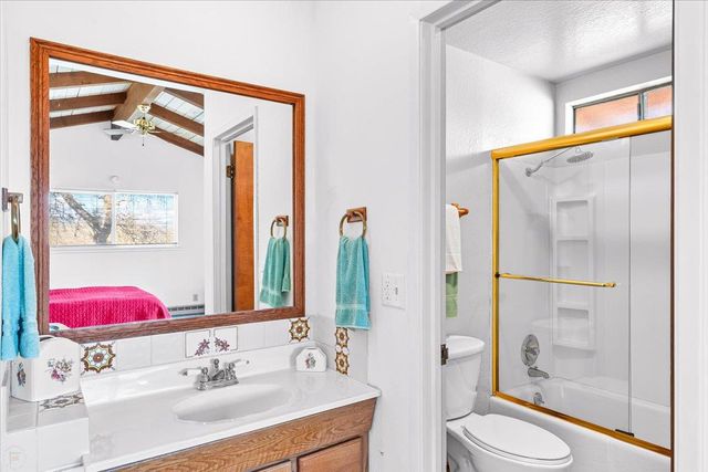 5779 Treosti Pl, Valley Springs, CA 95252