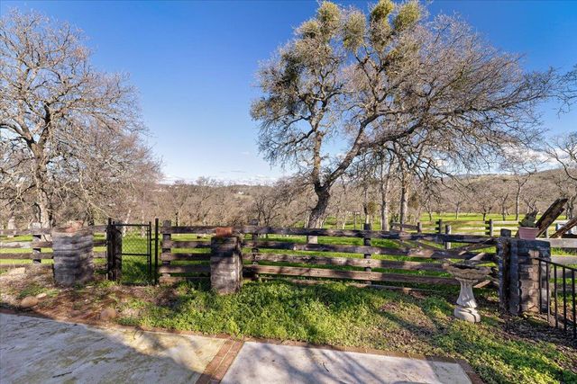 5779 Treosti Pl, Valley Springs, CA 95252