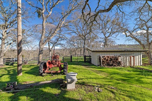 5779 Treosti Pl, Valley Springs, CA 95252