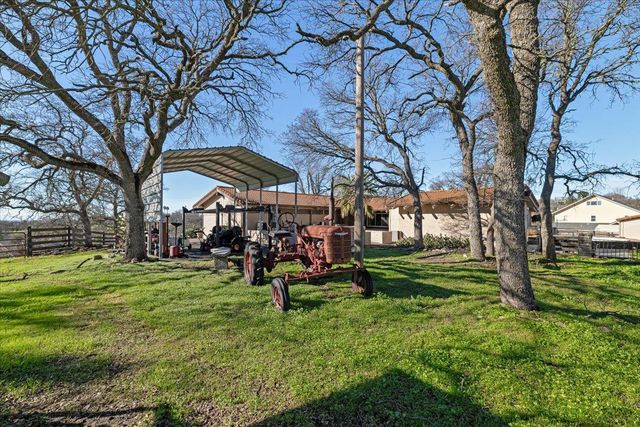 5779 Treosti Pl, Valley Springs, CA 95252