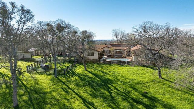 5779 Treosti Pl, Valley Springs, CA 95252