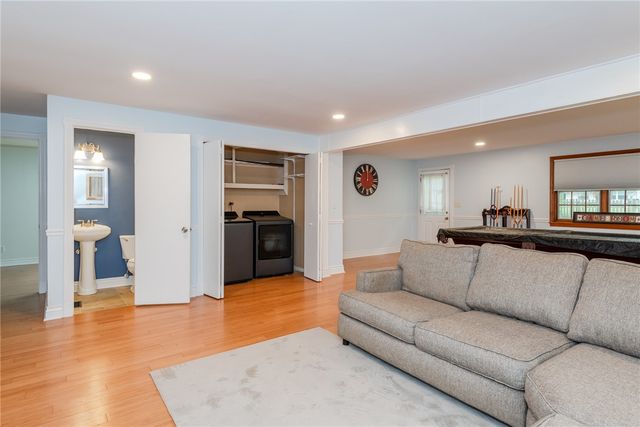 7805 Raintree Road, Washington Twp, OH 45459