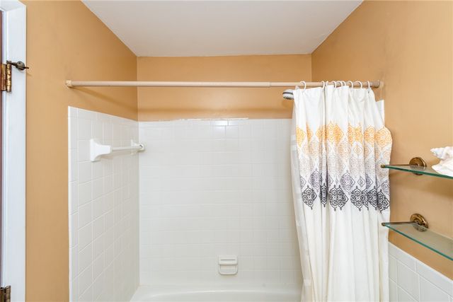 7805 Raintree Road, Washington Twp, OH 45459