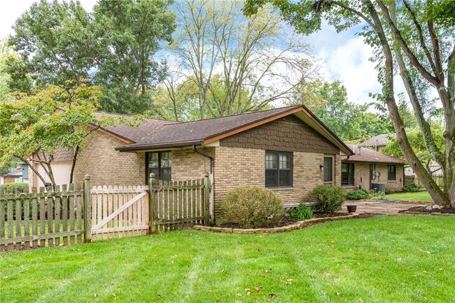 7805 Raintree Road, Washington Twp, OH 45459