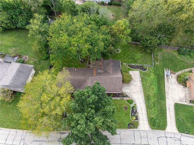 7805 Raintree Road, Washington Twp, OH 45459