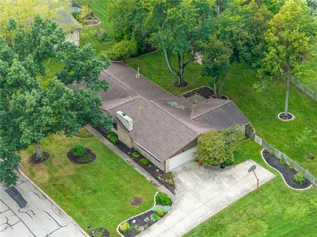 7805 Raintree Road, Washington Twp, OH 45459