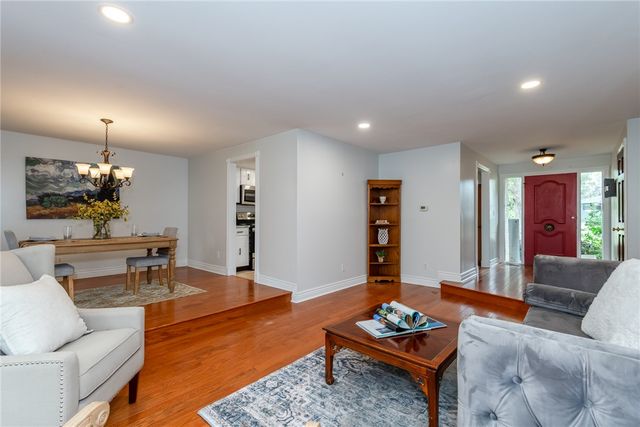 7805 Raintree Road, Washington Twp, OH 45459