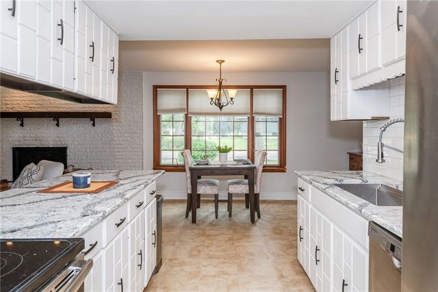 7805 Raintree Road, Washington Twp, OH 45459