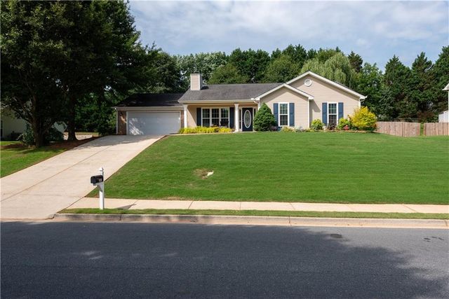 281 Natchez Circle, Winder, GA 30680