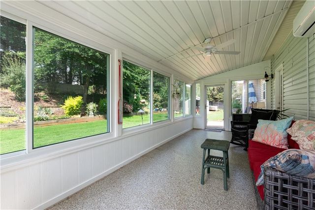 281 Natchez Circle, Winder, GA 30680