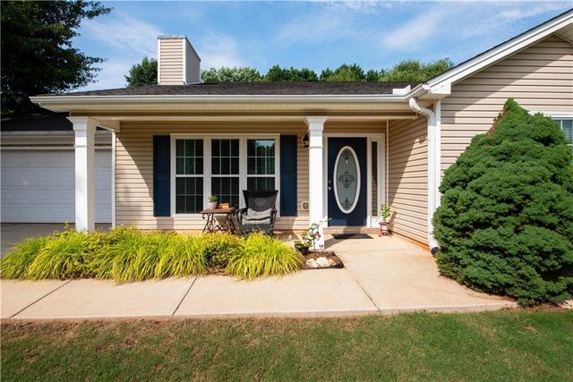 281 Natchez Circle, Winder, GA 30680