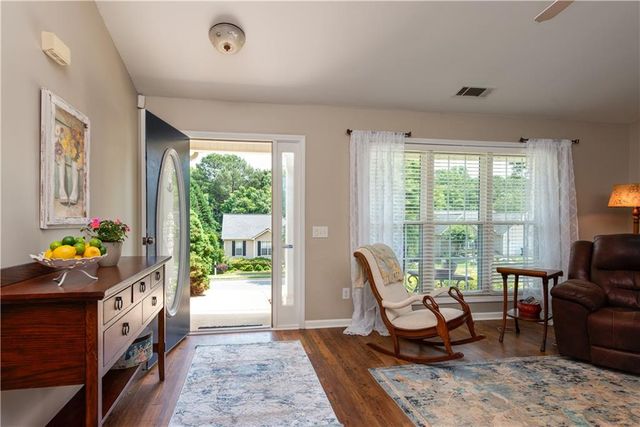 281 Natchez Circle, Winder, GA 30680