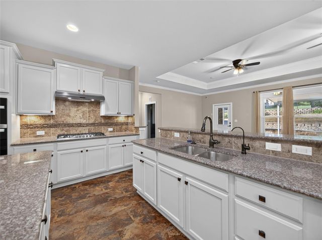 435 Davis Mountain CIR, Georgetown, TX 78633