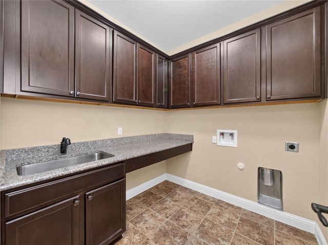 435 Davis Mountain CIR, Georgetown, TX 78633