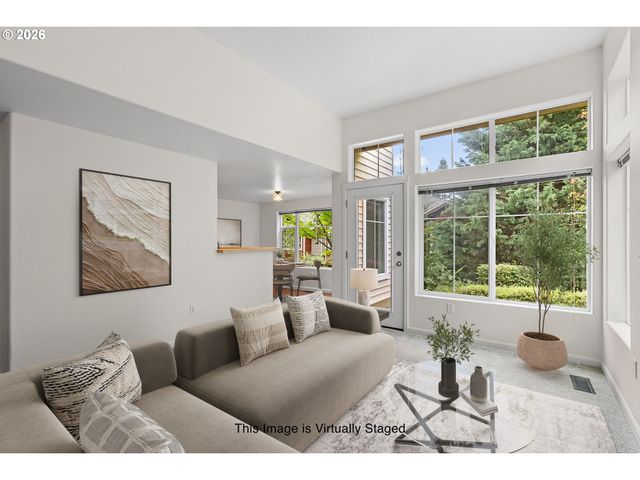 10769 Sw CANTERBURY Ln, Portland, OR 97224