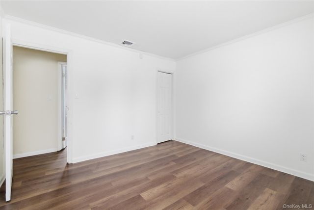 449 52nd Street, Lindenhurst, NY 11757