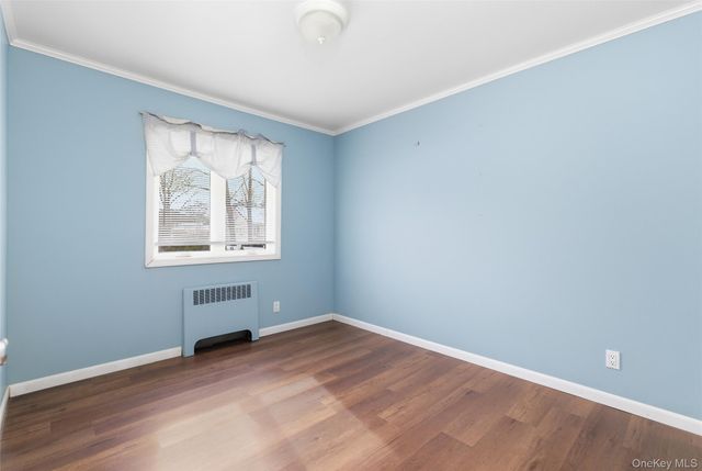 449 52nd Street, Lindenhurst, NY 11757