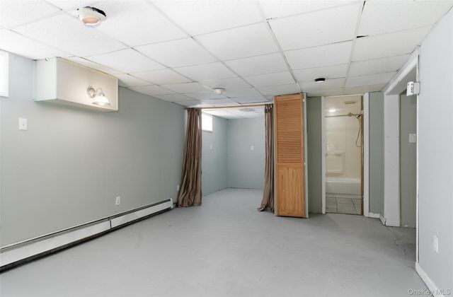 449 52nd Street, Lindenhurst, NY 11757