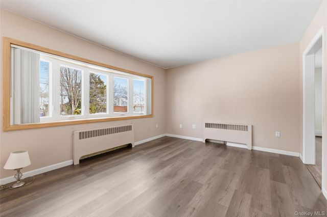 449 52nd Street, Lindenhurst, NY 11757