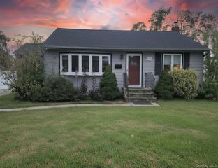 449 52nd Street, Lindenhurst, NY 11757