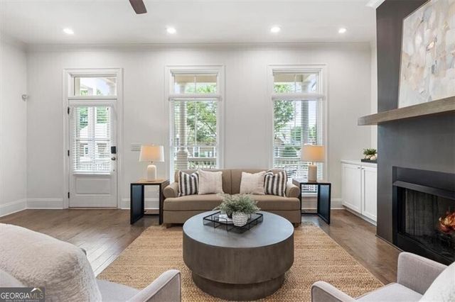 1233 Parkstead Lane, Alpharetta, GA 30004