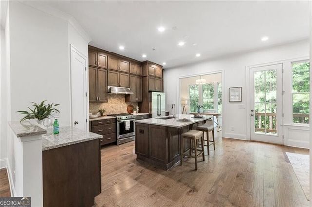 1233 Parkstead Lane, Alpharetta, GA 30004