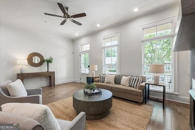 1233 Parkstead Lane, Alpharetta, GA 30004