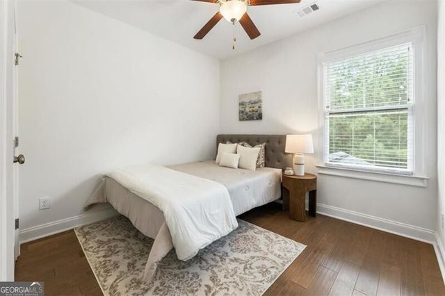 1233 Parkstead Lane, Alpharetta, GA 30004