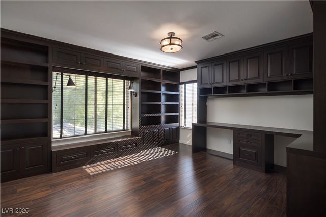 3896 Ruskin Street, Las Vegas, NV 89147