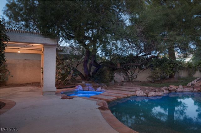 3896 Ruskin Street, Las Vegas, NV 89147