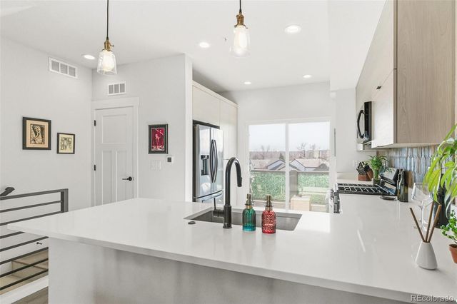 3542 W 63rd Avenue, Denver, CO 80221