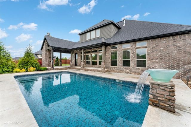 107 Torrance Drive, Cave Springs, AR 72718