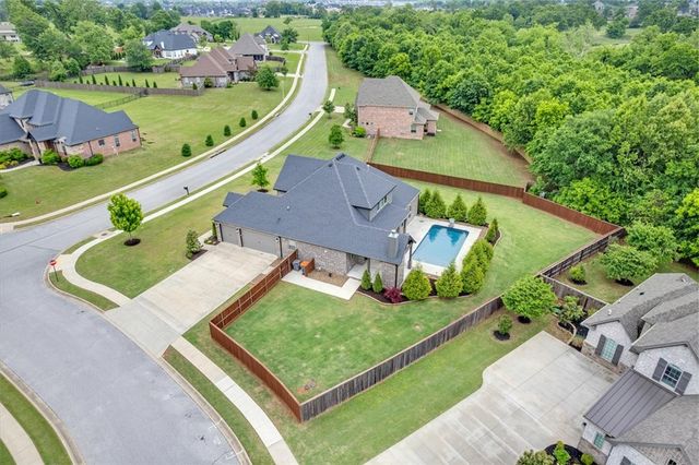 107 Torrance Drive, Cave Springs, AR 72718
